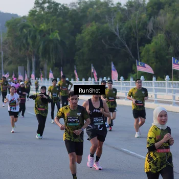 Runner Photo 7108307