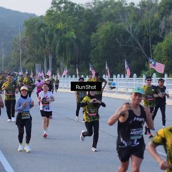 Runner Photo 7108321