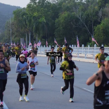 Runner Photo 7108322