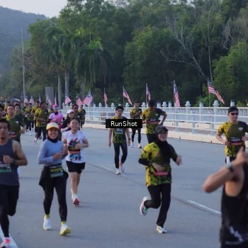 Runner Photo 7108323