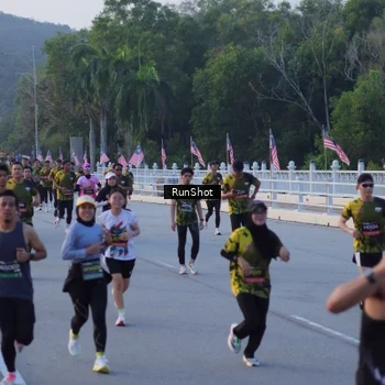 Runner Photo 7108324
