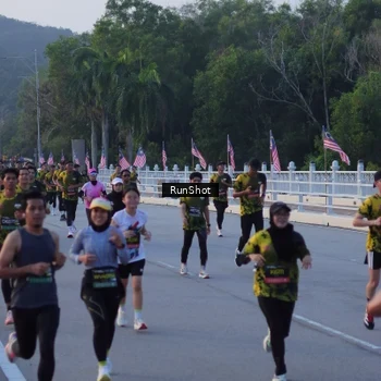 Runner Photo 7108331