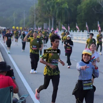 Runner Photo 7108334