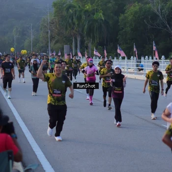 Runner Photo 7108345