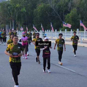 Runner Photo 7108357