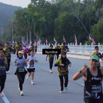 Runner Photo 7108359