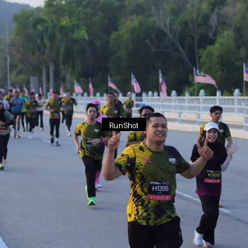 Runner Photo 7108363