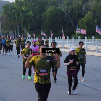Runner Photo 7108367