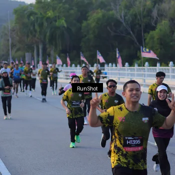 Runner Photo 7108372