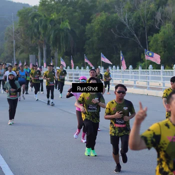 Runner Photo 7108374