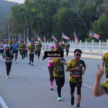 Runner Photo 7108376