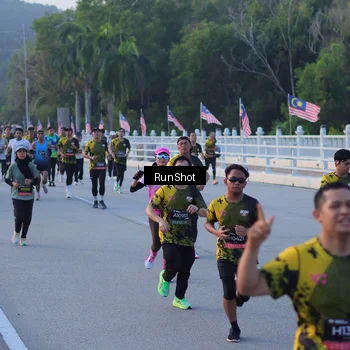Runner Photo 7108377