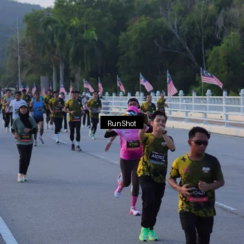 Runner Photo 7108381