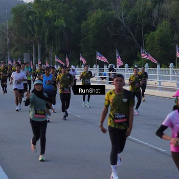 Runner Photo 7108392