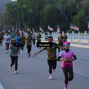 Runner Photo 7108397