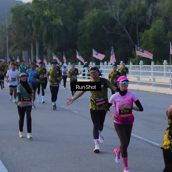 Runner Photo 7108399