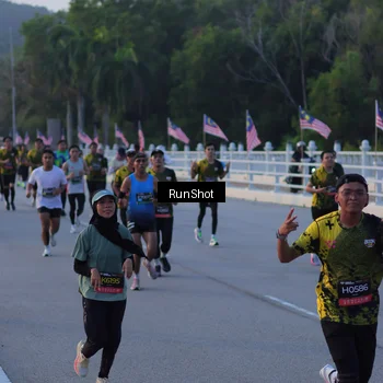 Runner Photo 7108405