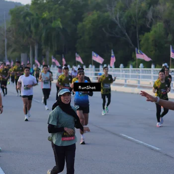 Runner Photo 7108414