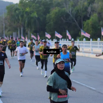 Runner Photo 7108416