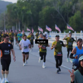 Runner Photo 7108430