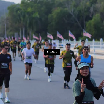Runner Photo 7108432