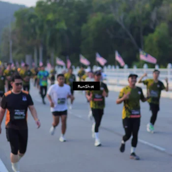 Runner Photo 7108434