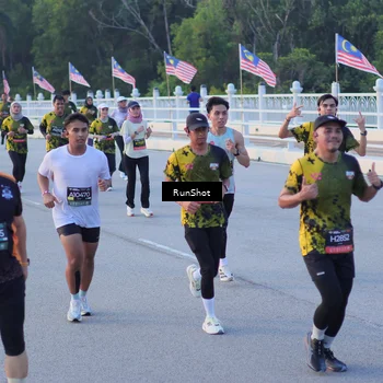 Runner Photo 7108448