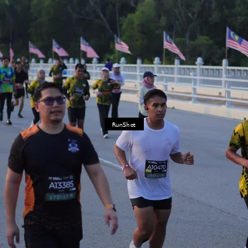 Runner Photo 7108458
