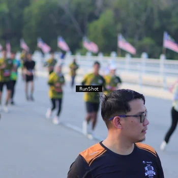 Runner Photo 7108463