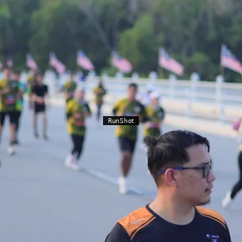 Runner Photo 7108464