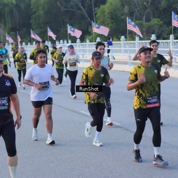 Runner Photo 7108466