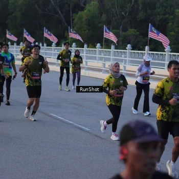 Runner Photo 7108486