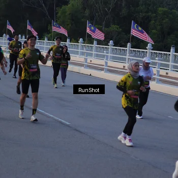 Runner Photo 7108488