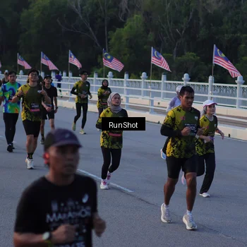 Runner Photo 7108497