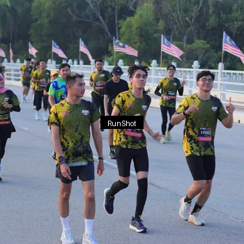 Runner Photo 7108513