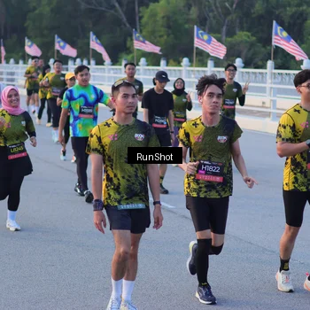 Runner Photo 7108514