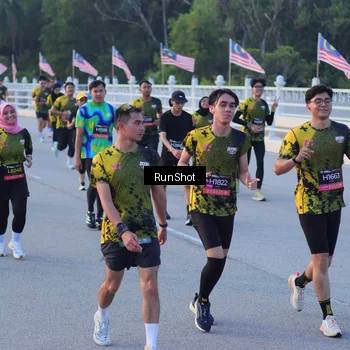 Runner Photo 7108515