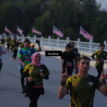 Runner Photo 7108527