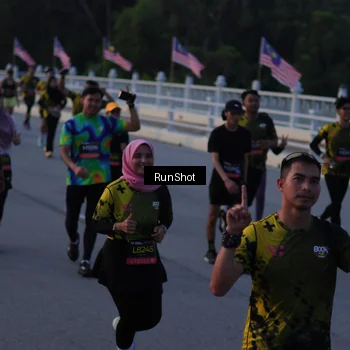 Runner Photo 7108528