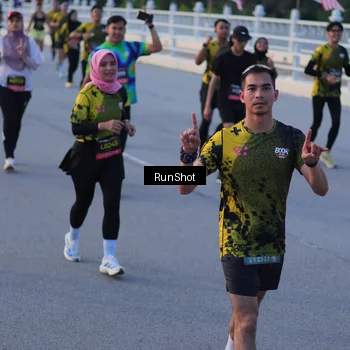 Runner Photo 7108532