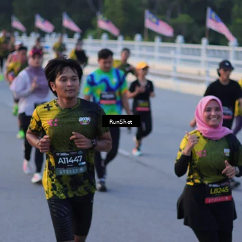 Runner Photo 7108537