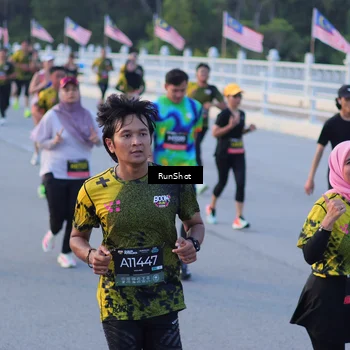 Runner Photo 7108545