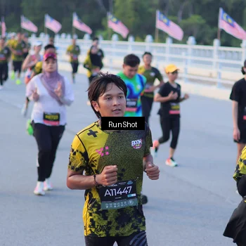 Runner Photo 7108546