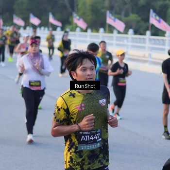 Runner Photo 7108549