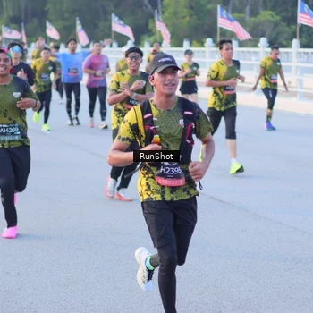 Runner Photo 7108586