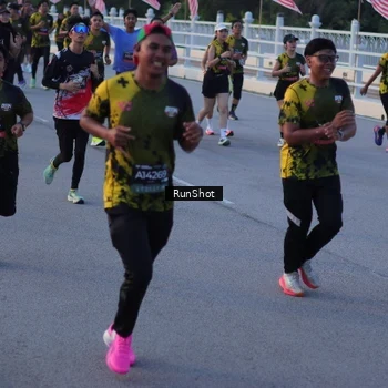 Runner Photo 7108595
