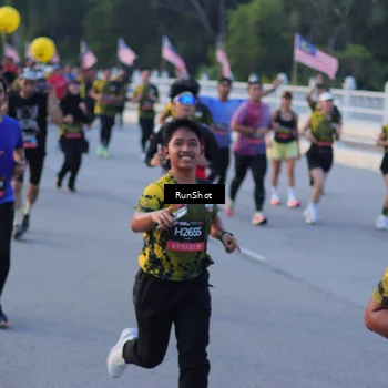 Runner Photo 7108600