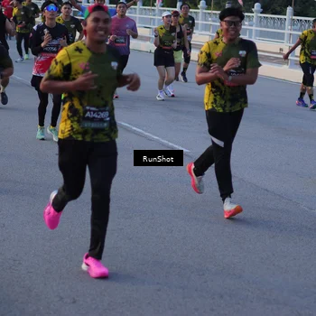 Runner Photo 7108608