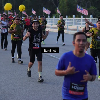 Runner Photo 7108629