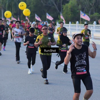 Runner Photo 7108630